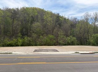 325 Main St, Frenchburg, KY 40322