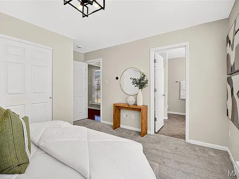480 Coachgate Ct — Photo 5