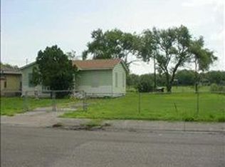 2906 Sabinas St, Corpus Christi, TX 78405