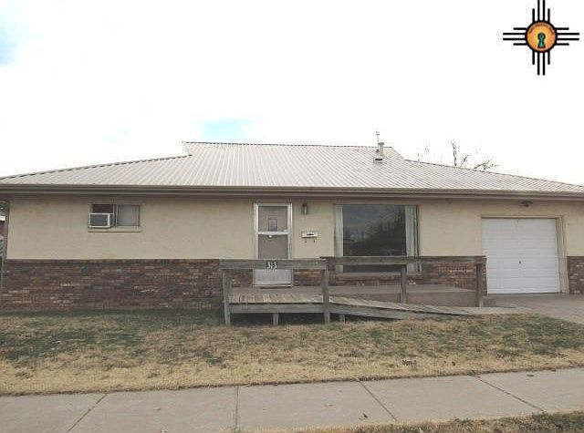 1st image of 313 Prairieview Dr