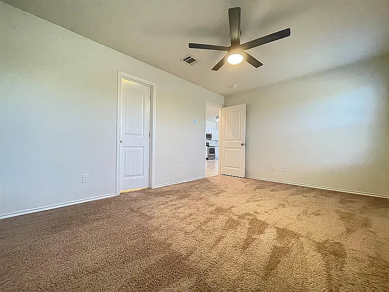 1007 Riverstone Trl — Photo 21