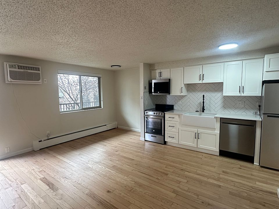 1st image of 331 N Sherman St #204