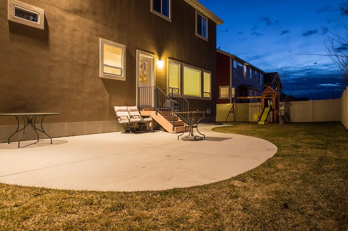 3360 W Willow Park Dr — Photo 3