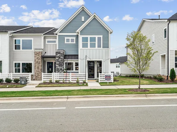 291 Wendover Pkwy, Pittsboro, NC 27312