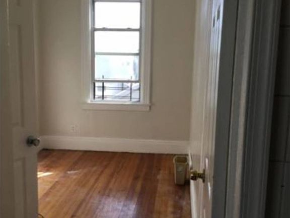 2nd image of 1264 E 94th St #2