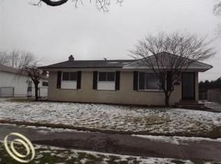 33728 Janet, Fraser, MI 48026