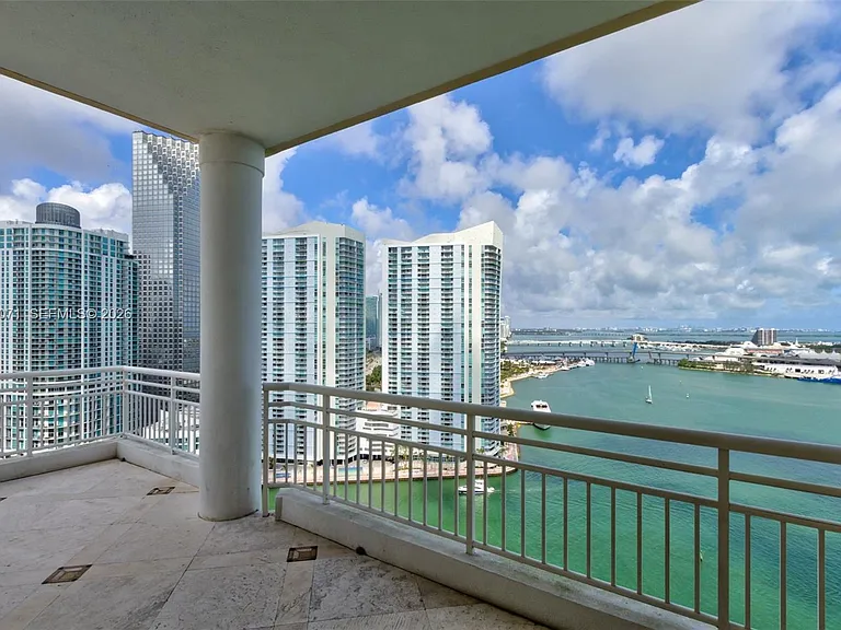 888 Brickell Key Dr #2802 — Photo 19