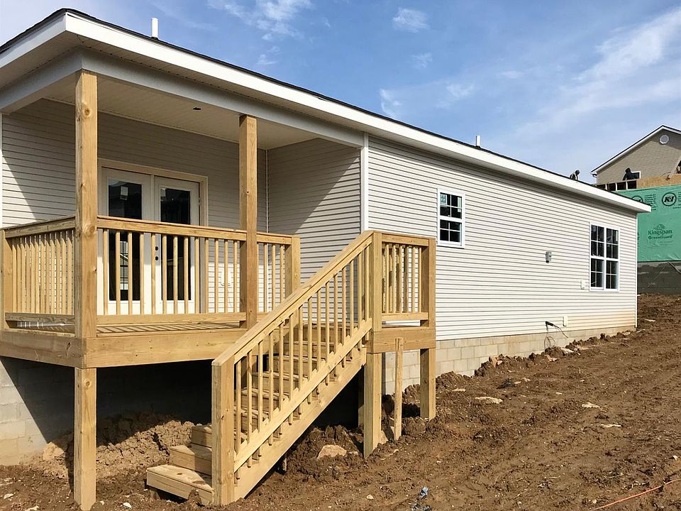 2nd image of 609 Colby Ridge Blvd