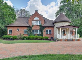9821 Elm Ter, Des Plaines, IL
