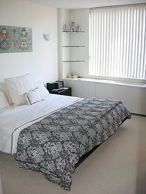 Rented by Newell and Assoc. | media 25