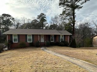 2412 Hawksbury Ln, Birmingham, AL 35226