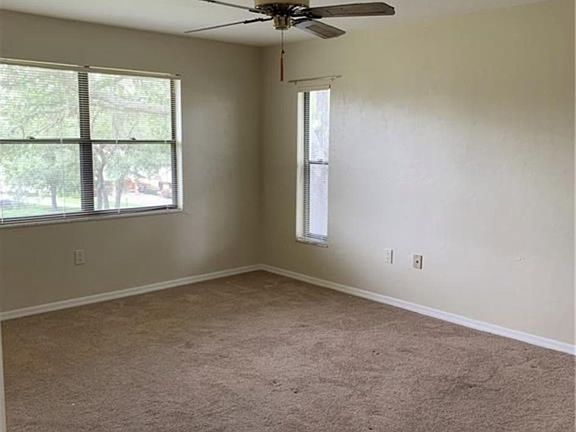 5th image of 115 E Hartford St APT 5A