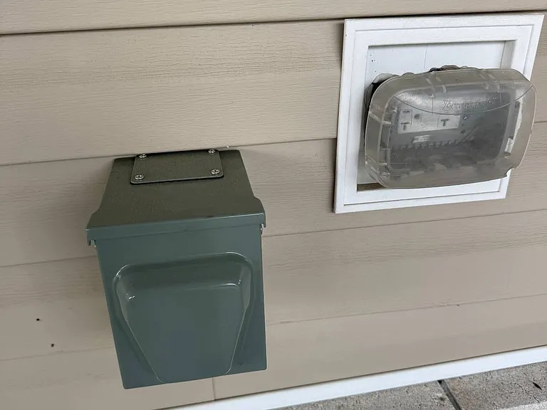 134 Clover Ct — Photo 37