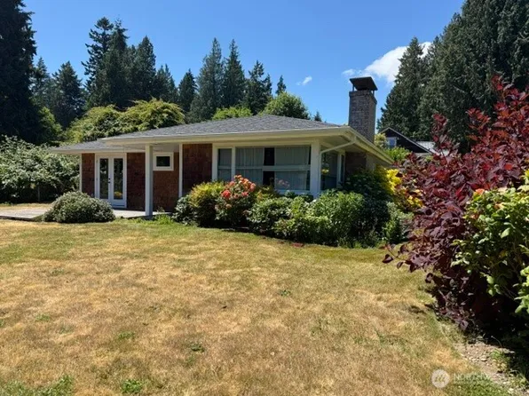 10779 NE Valley Road, Bainbridge Island, WA 98110