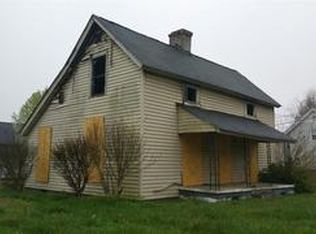 404 4th St, Greer, SC 29651