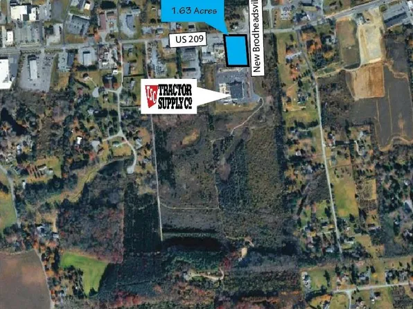 106 New Brodheadsville Blvd S, Brodheadsville, PA 18322