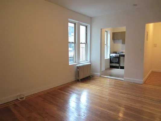 Rented by Bohemia Realty Group | media 11