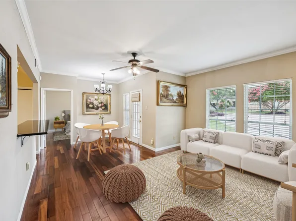 1700 Amelia Ct APT 116, Plano, TX 75075