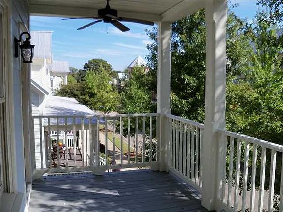 2nd Floor Covered Porch