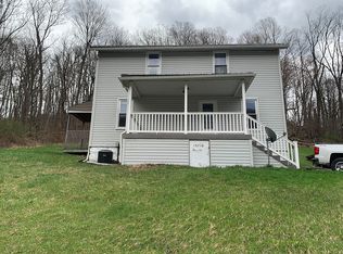15710 Rockville St SW, Lonaconing, MD 21539