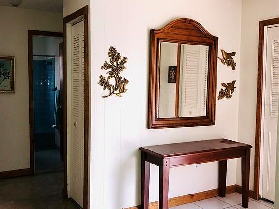 5th image of 396 E Country Club Dr