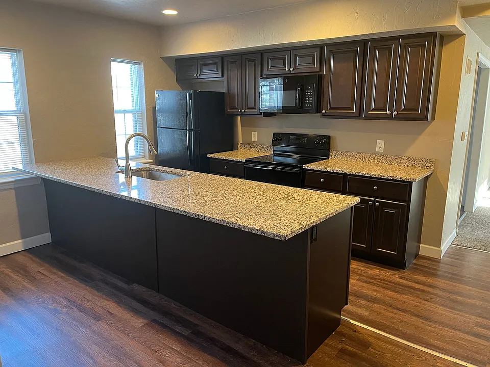 Elm Terrace Apartments
