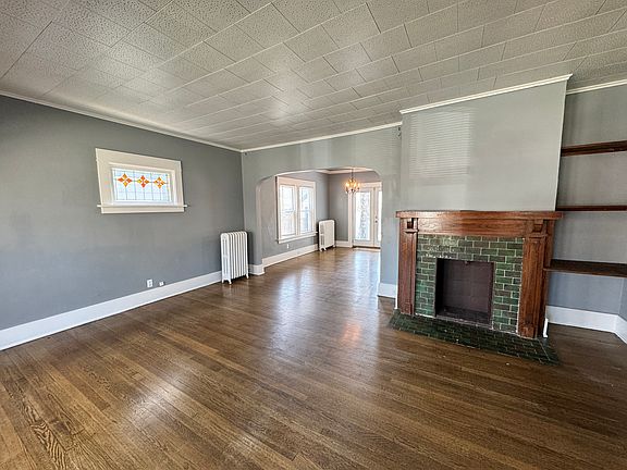 3rd image of 2920 Walnut St
