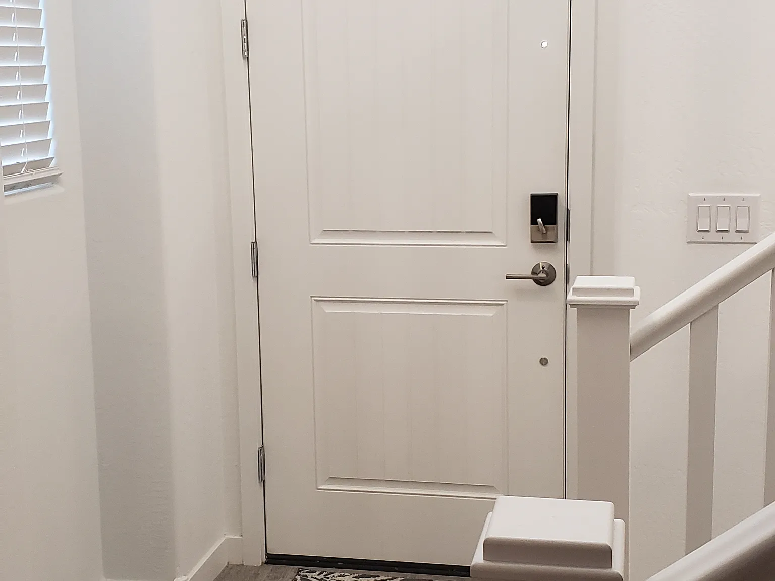 4 bed, 2093 sqft, $649 — Photo 4