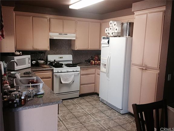 3rd image of 20610 Havenhurst Dr
