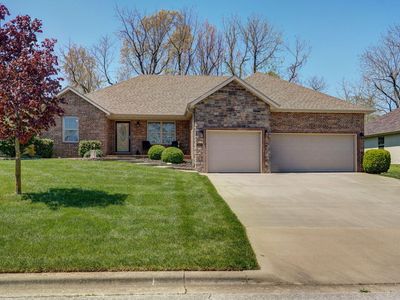 1421 N Vintage Avenue, Republic, MO, 65738