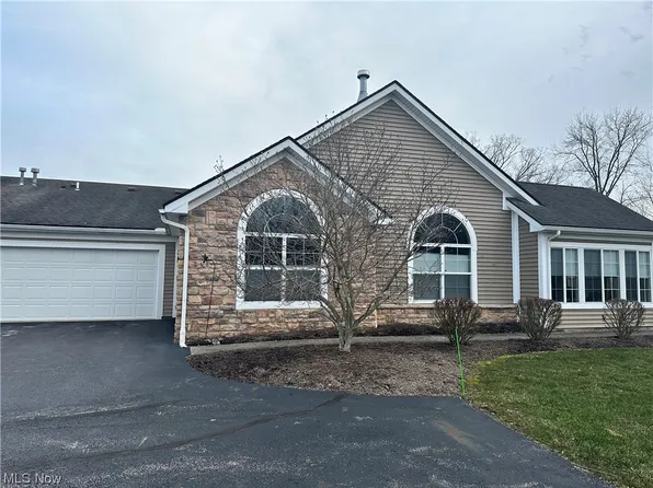 188 Shaw Dr, Kent, OH 44240