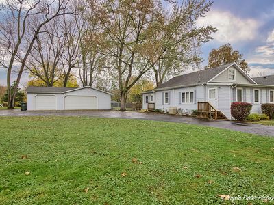 41950 N Lotus Ave, Antioch, IL, 60002