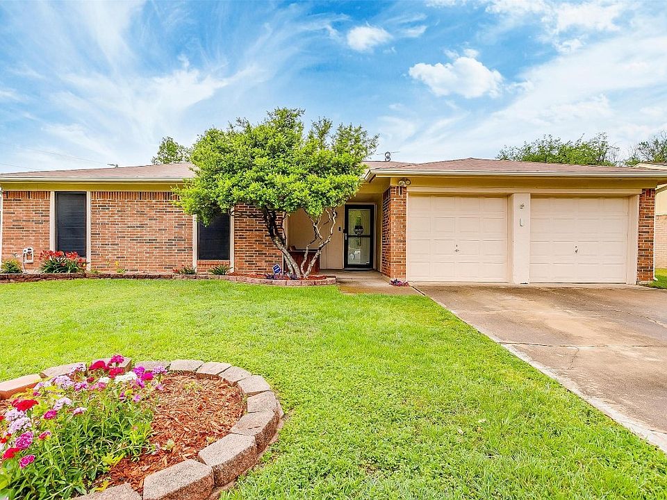 1st image of 1128 Briar Creek Dr