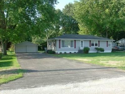910 Cunningham Ave, Danville, IL, 61832