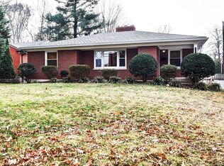 3212 Lexington Rd, Louisville, KY 40206