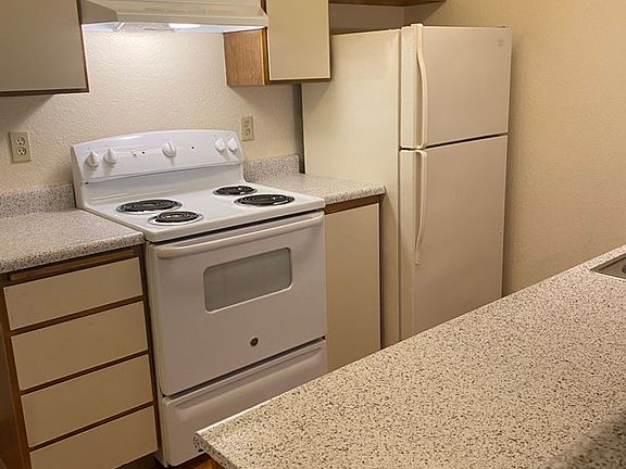 4th image of 12247 NW Cornell Rd APT 204
