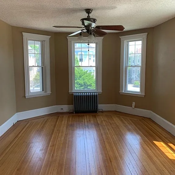 17 Dunlap St #1 — Photo 4