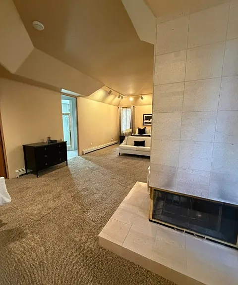 756 Lakeshore Blvd — Photo 42