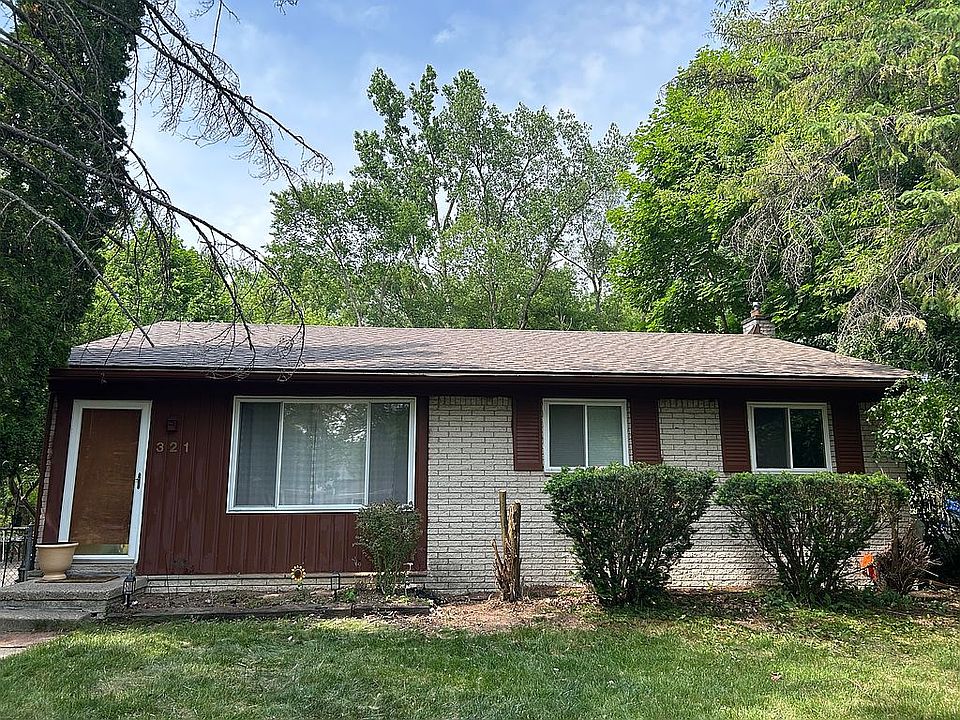 1st image of 321 Cloverdale Rd