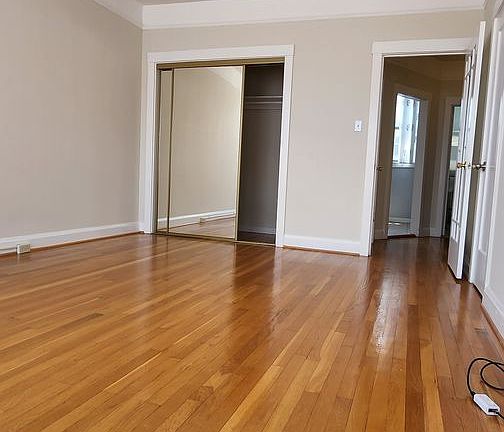 5th image of 3232 21st St APT 16
