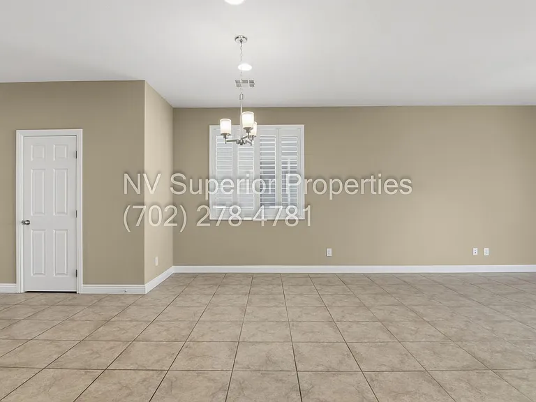 4627 Chestnut Tiger St — Photo 15
