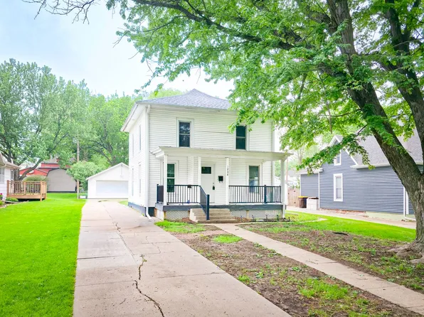1208 Koenigstein Ave, Norfolk, NE 68701
