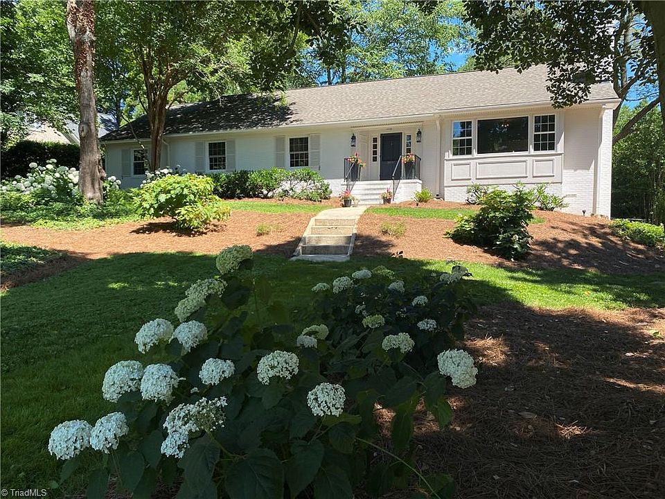 1st image of 3600 Starmount Dr