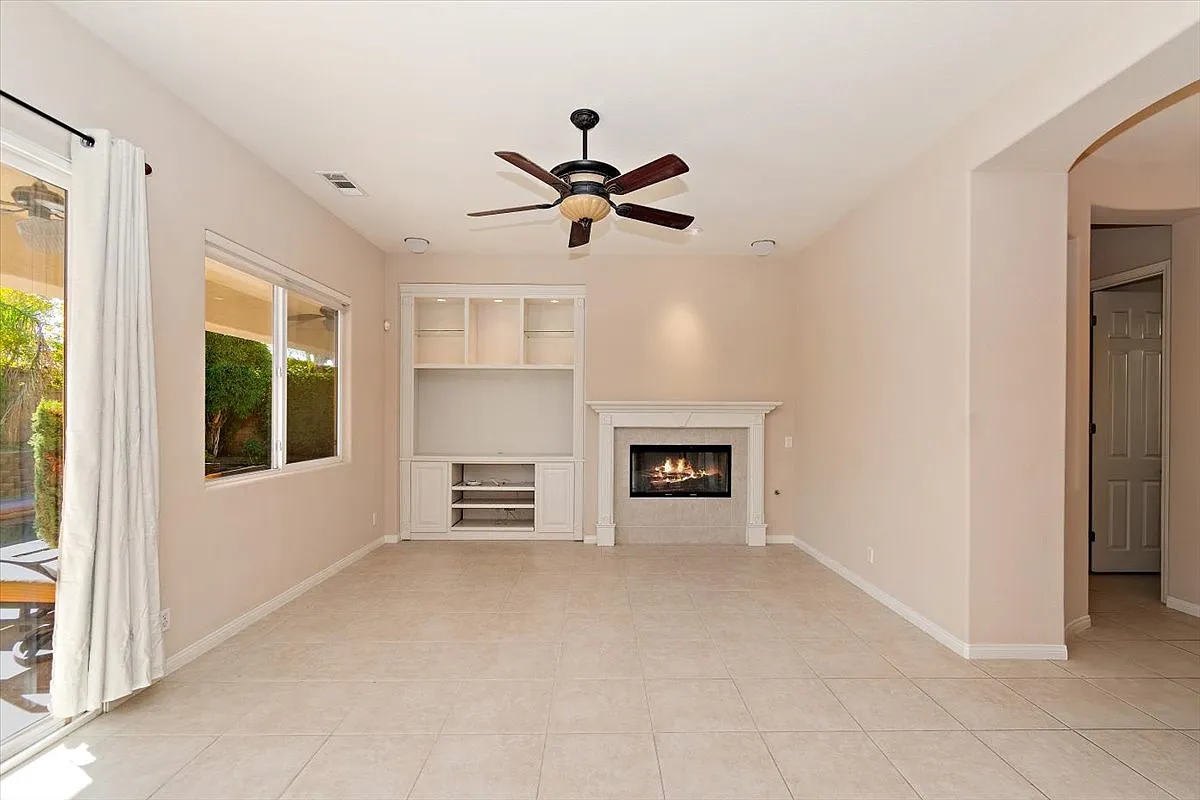 Building Photo - 80215 Queensboro Dr