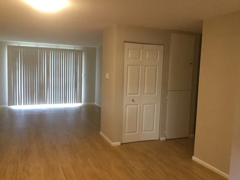8415 Park Dr #6 — Photo 8