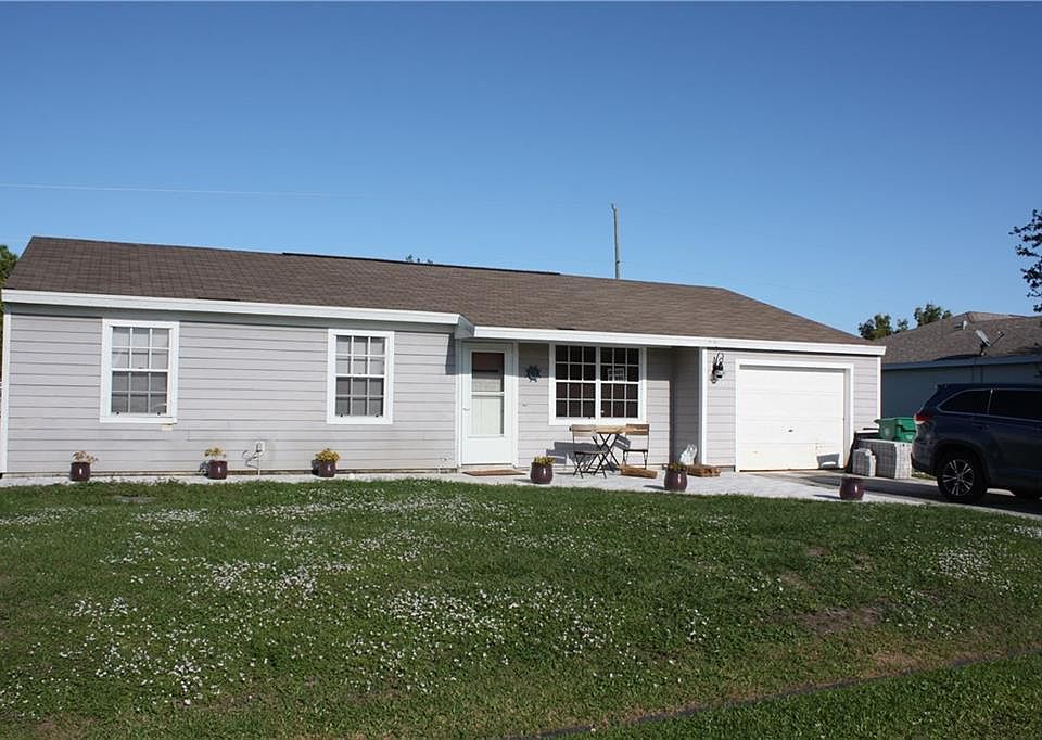 1st image of 2241 SE Friendship St