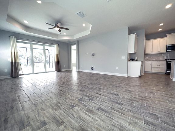 5th image of 12489 Palatka Dr