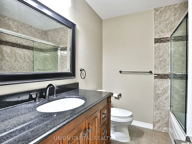 168 Old Sheppard Ave #MAIN — Photo 18