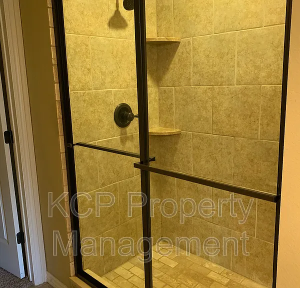 6105 Red Cedar Cir — Photo 13