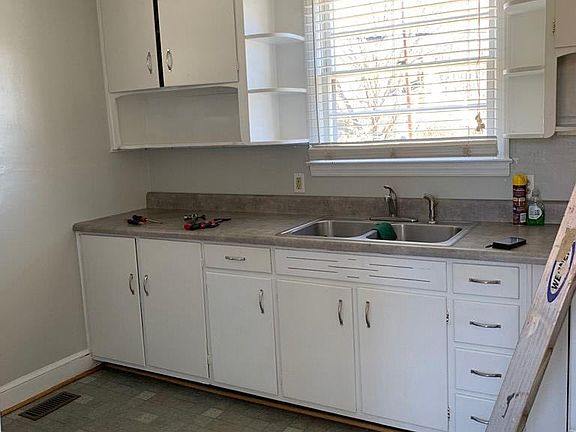 4th image of 1408 Rivermont Hts
